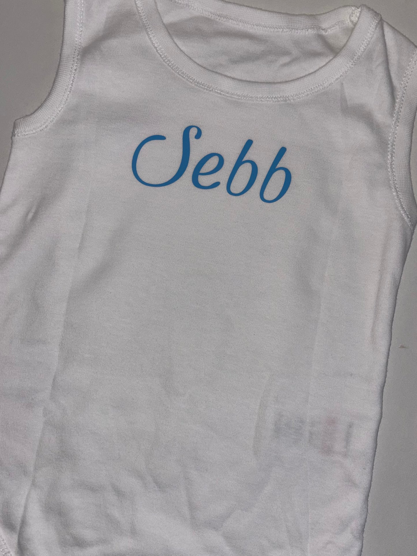 Sleeveless baby vest