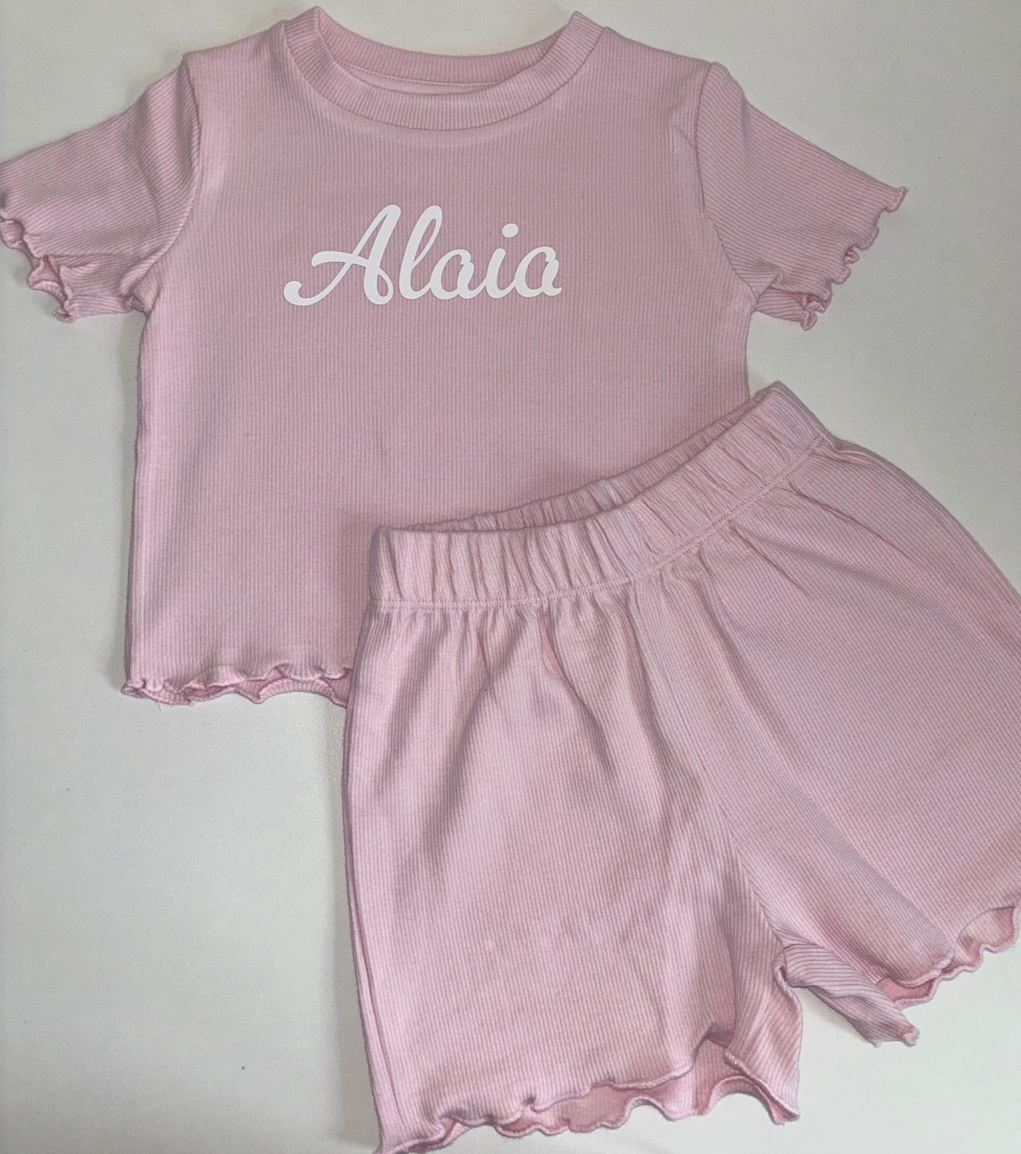 Pink ribbed shorts set