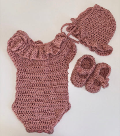 0-3 months crochet set - instant dispatch